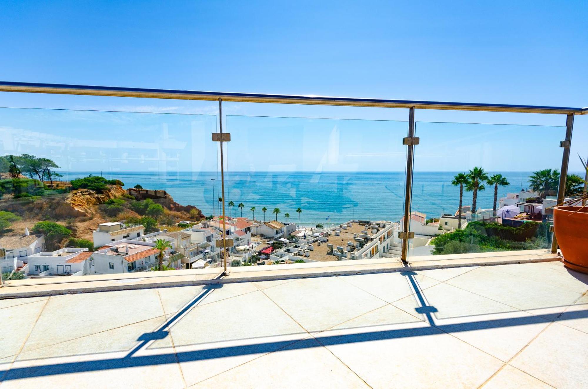 Penthouse Apartment, Superb Sea View 1 Bedroom, Verandas Do Mar At02