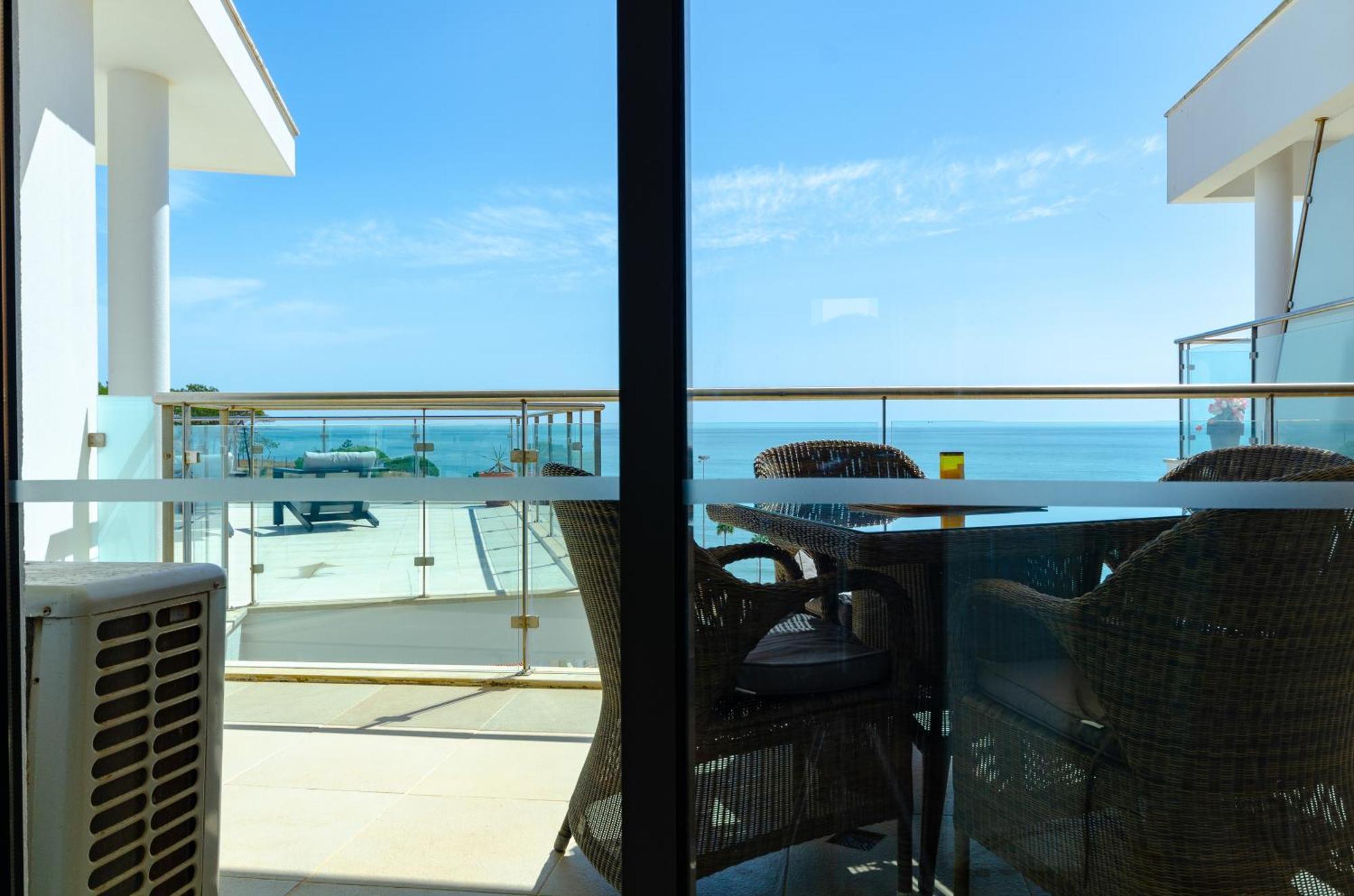 Apartamento Penthouse Apartment, Superb Sea View 1 Bedroom, Verandas Do Mar At02